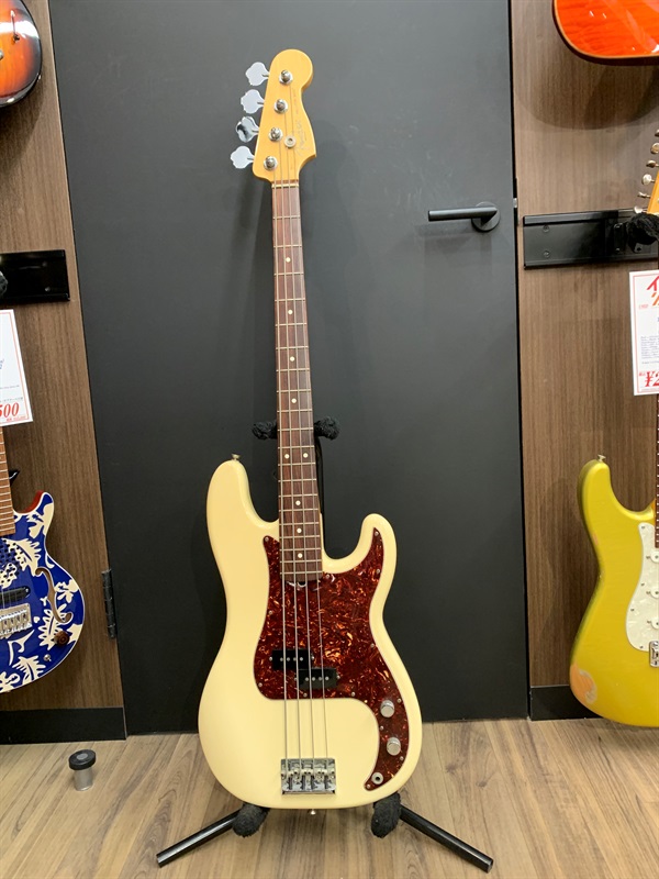 Fender USA American Standard Precision Bass  VWH/Rの画像